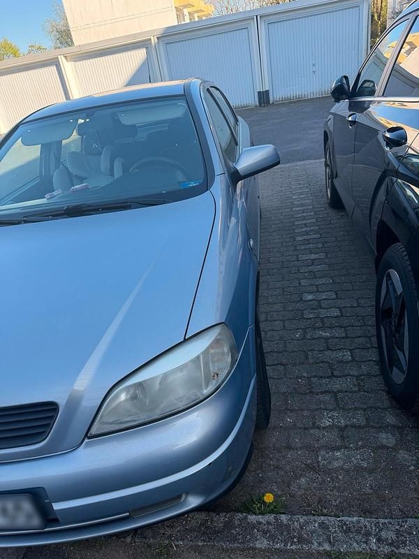 Usata Opel Astra 101 CV (74 kW) 2000 Grigio Berlina