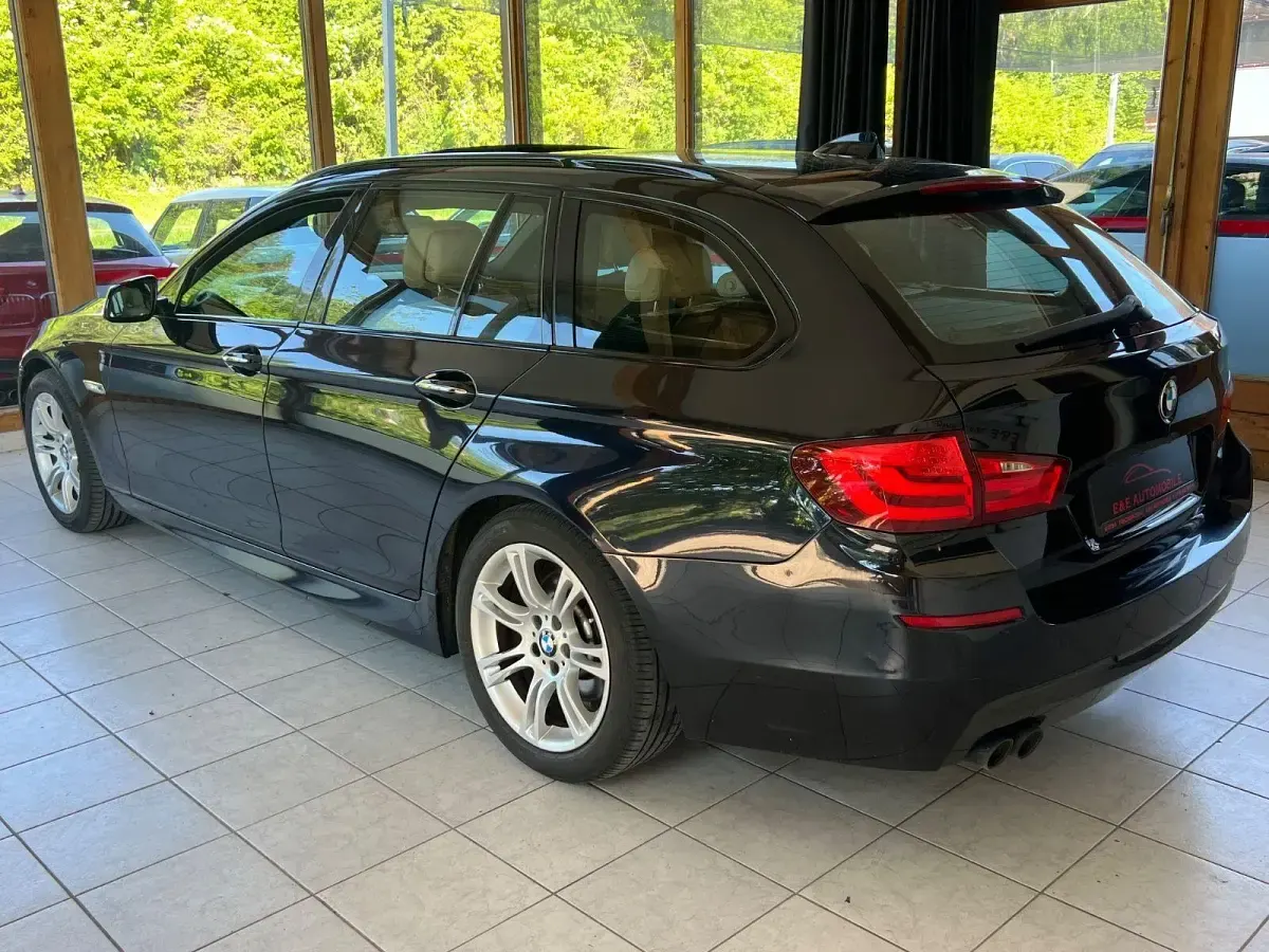 Gebraucht BMW 525 M Sport 218 PS (160 kW) 2013 Schwarz Kombi