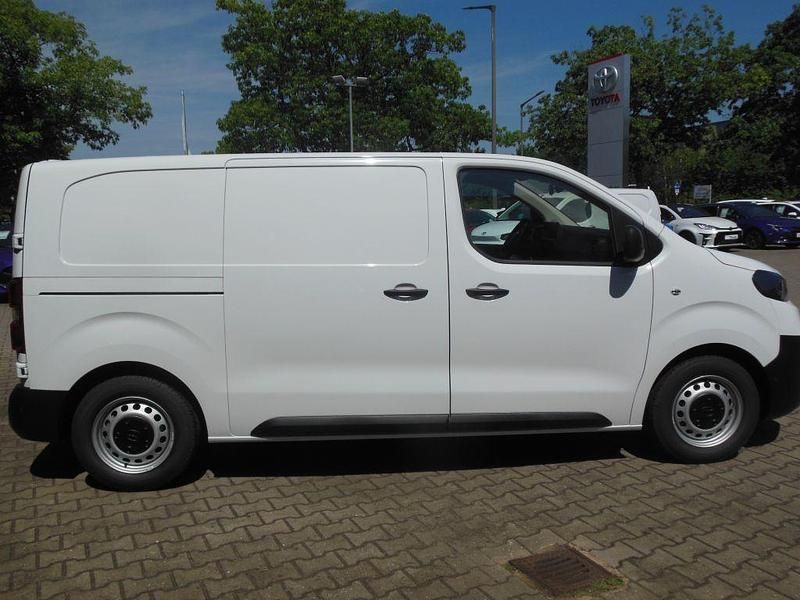Gebraucht Toyota Proace 120 PS (88 kW) 2024 Weiß Van / Kleinbus