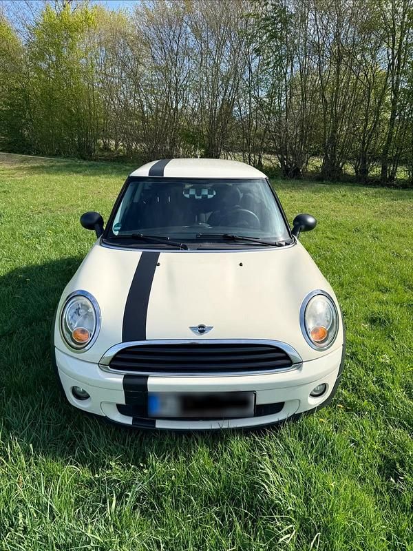 Usata Mini ONE 75 CV (55 kW) 2009 Beige Utilitaria