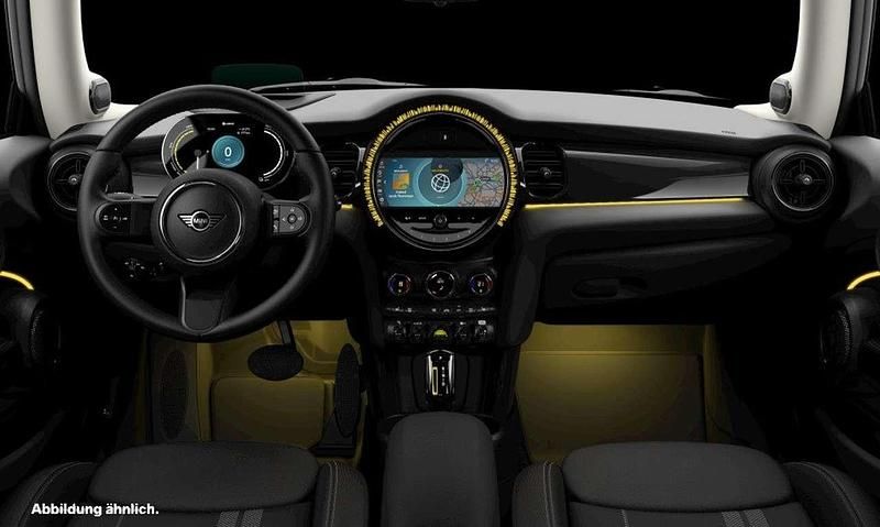 Gebraucht Mini Cooper SE Hatch 135 kW (184 PS) 2023 Schwarz Kleinwagen