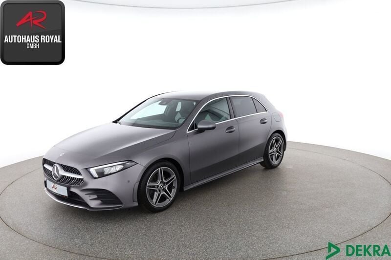 Grau Gebraucht 2019 Mercedes A200 AMG Limousine | 23.740 € (Guter Preis) - Bild 1/2
