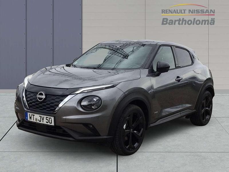 Gun metallic (m) Gebraucht 2024 Nissan Juke Tekna SUV | 30.900 € (Teuer) - Bild 1/4