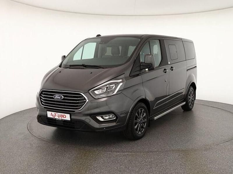 Grau Gebraucht 2021 Ford Tourneo Custom Titanium X Van / Kleinbus | 37.990 € (Fairer Preis) - Bild 1/4