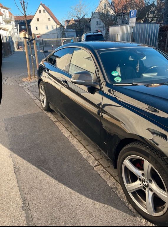 Schwarz Gebraucht 2014 BMW 420 Gran Coupé Sport Line Coupé | 13.500 € (Fairer Preis) - Bild 1/4