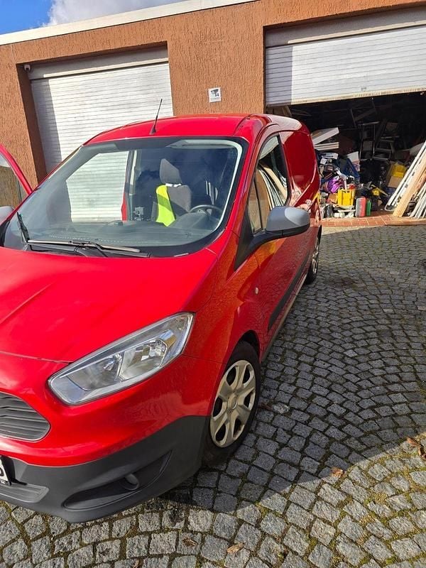 Second-hand Ford Transit 75 CP (55 kW) 2016 Roșu Break