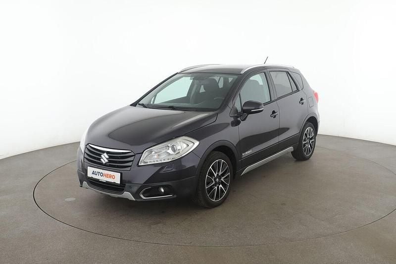 Blau Gebraucht 2015 Suzuki SX4 Limited SUV | 11.060 € - Bild 1/3