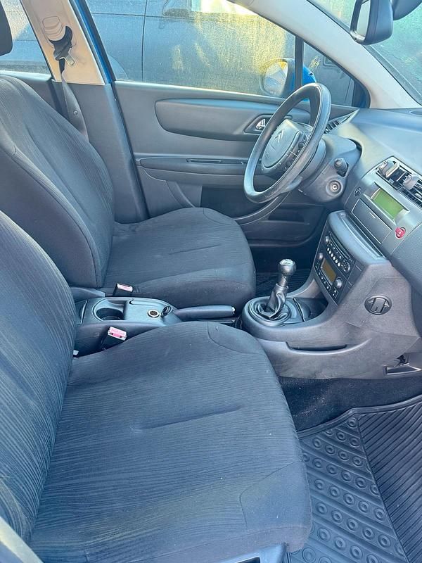 Gebraucht Citroën C4 120 PS (88 kW) 2010 Blau Limousine