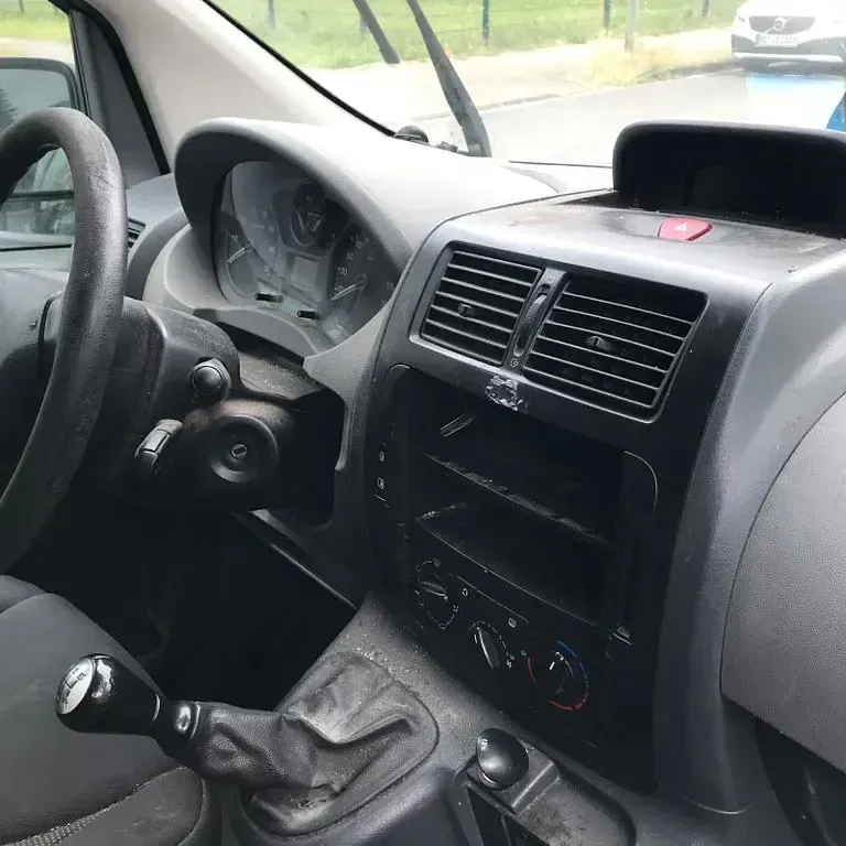 Gebraucht Citroën Jumpy 131 PS (96 kW) 2012 Weiß Van / Kleinbus