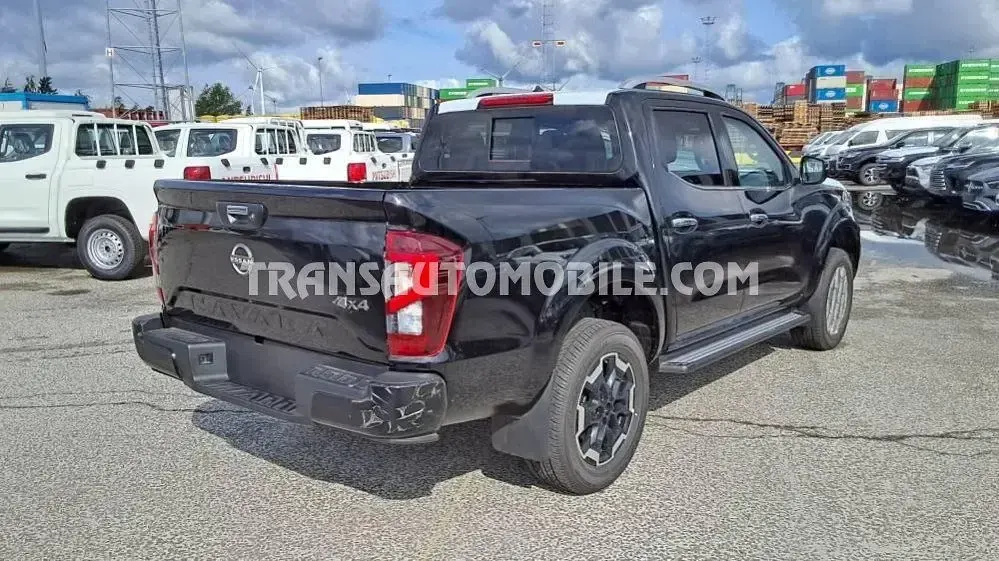 Neu Nissan Navara 160 PS (117 kW) 2026 Weiß Pickup