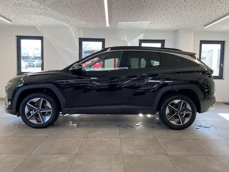 Neu Hyundai Tucson Trend 239 PS (175 kW) 2026 Grau SUV