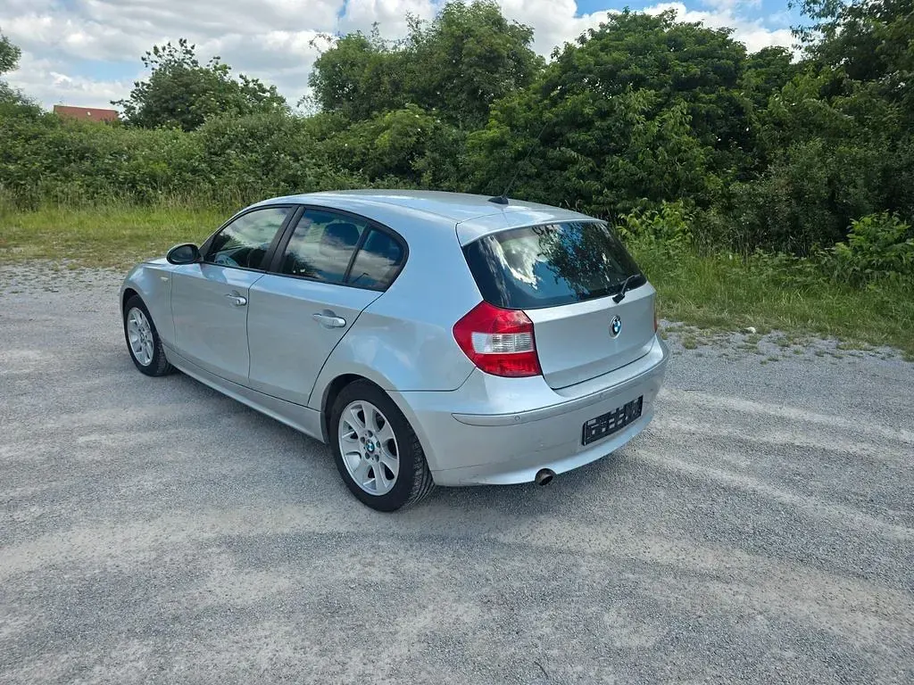 Gebraucht BMW 116 Advantage 116 PS (85 kW) 2005 Silber Kleinwagen
