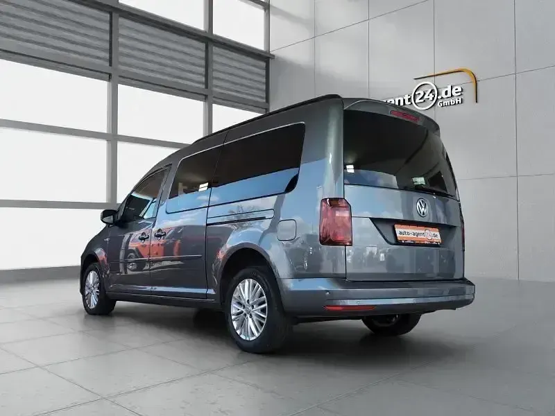 Gebraucht VW Caddy Maxi Comfortline 244 PS (179 kW) 2020 Indiumgrau metallic Van / Kleinbus