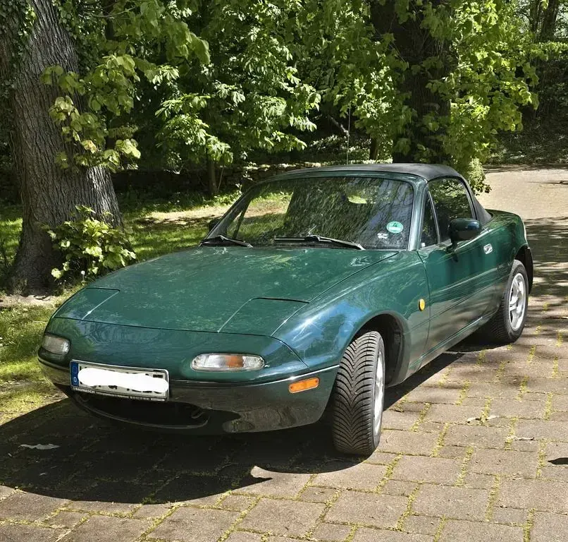 Second-hand Mazda MX5 90 CP (66 kW) 1998 Verde Cabrio