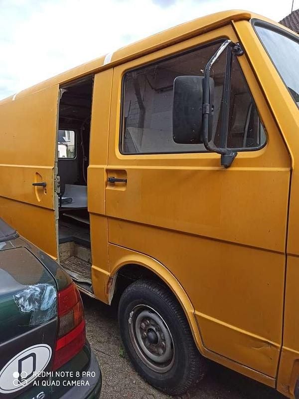 Gelb Gebraucht 1991 VW LT Van | 4.100 € - Bild 1/4
