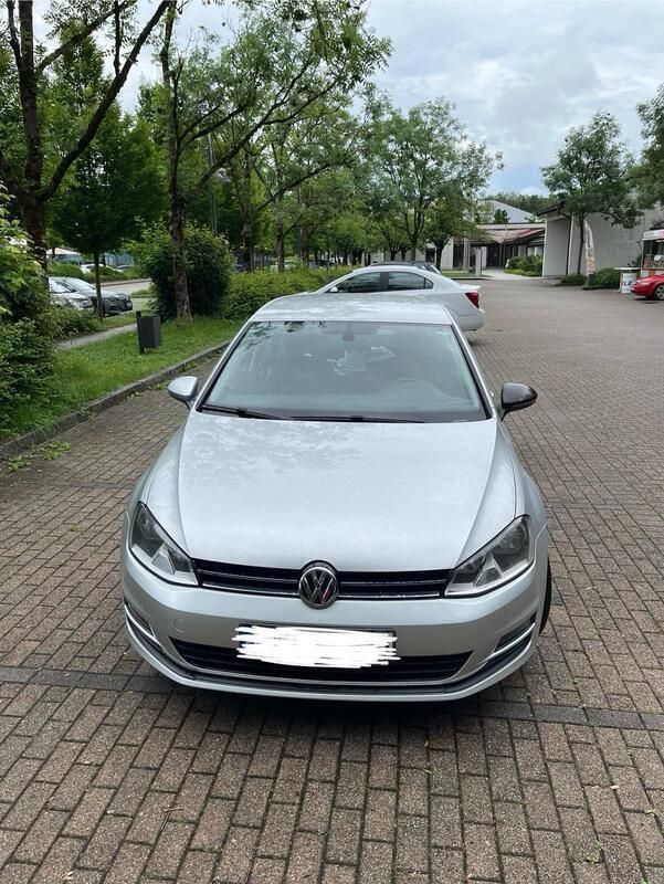 Silber Gebraucht 2016 VW Golf VII Limousine | 8.849 € (Fairer Preis) - Bild 1/4