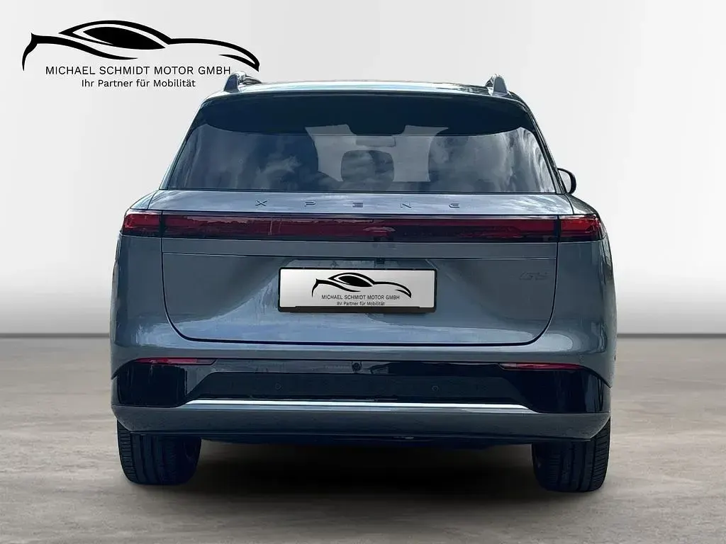 Neu XPENG G9 RWD Long Range 258 kW (351 PS) 2026 Grau SUV