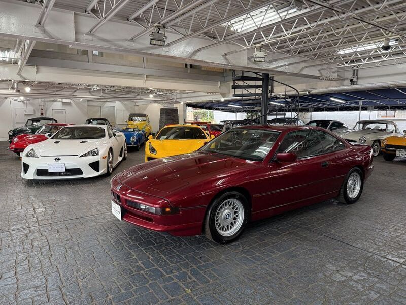 Rot Gebraucht 1991 BMW 850 Coupé | 40.000 € - Bild 1/4