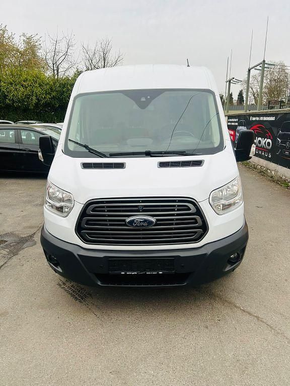 Gebraucht Ford Transit Trend 125 PS (91 kW) 2017 Weiß Limousine