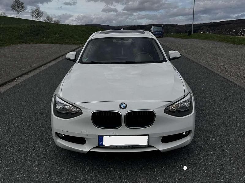 Gebraucht BMW 116 Comfort Edition 136 PS (100 kW) 2014 Weiß Kleinwagen