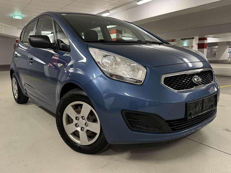 Gebraucht Kia Venga Attract 90 PS (66 kW) 2012 Blau Kleinwagen