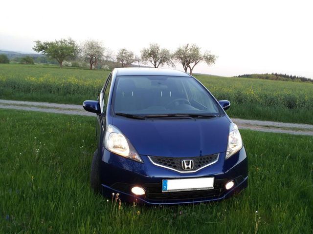 Gebraucht Honda Jazz Comfort 101 PS (74 kW) 2009 Blau metallic Kleinwagen