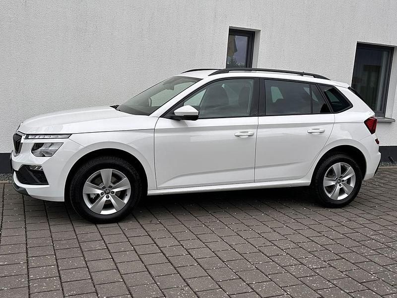 Weiß Neu 2025 Skoda Kamiq Selection SUV | 26.600 € (Guter Preis) - Bild 1/4