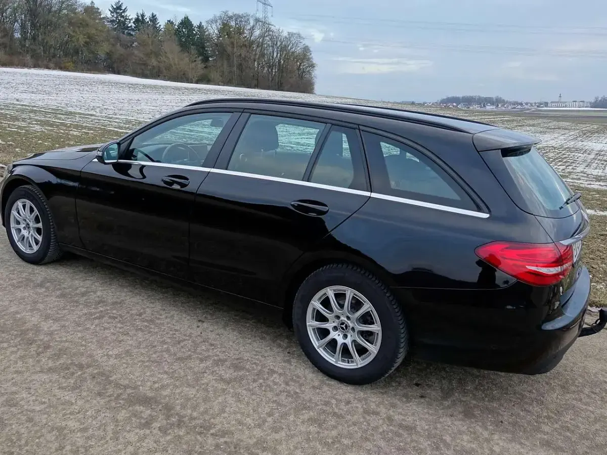 Gebraucht Mercedes C220 Edition 170 PS (125 kW) 2017 Schwarz Kombi