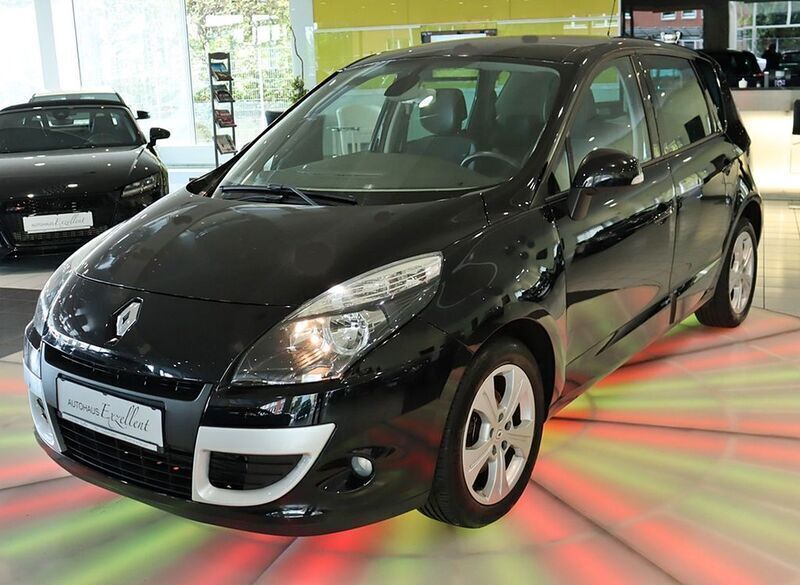 Schwarz Gebraucht 2011 Renault Scénic III Dynamique Van / Kleinbus | 6.950 € (Teuer) - Bild 1/4