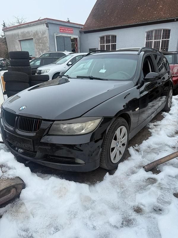 Gebraucht BMW 320 2006 Schwarz Kombi