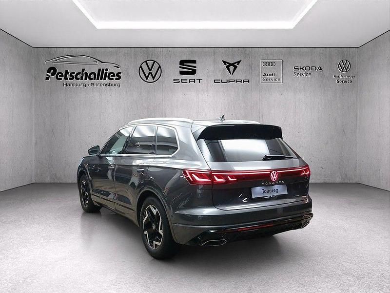 Gebraucht VW Touareg R-line 231 PS (169 kW) 2025 Grau SUV