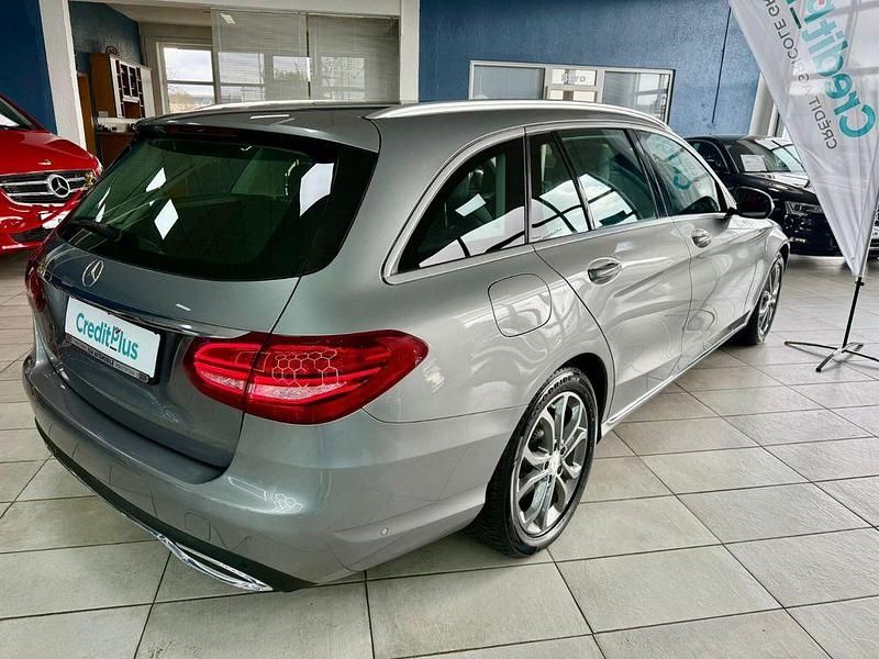Gebraucht Mercedes C220 170 PS (125 kW) 2015 Silber Kombi