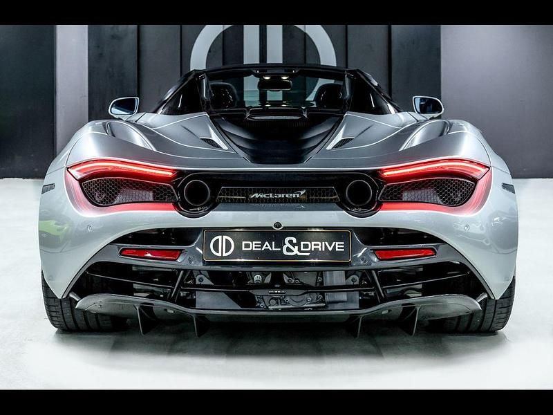 Gebraucht McLaren 720S 721 PS (530 kW) 2022 Grau Cabrio