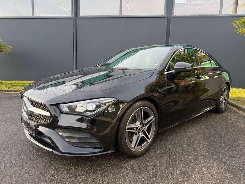 Gebraucht Mercedes CLA200 AMG line 163 PS (119 kW) 2020 Kosmosschwarz Coupé