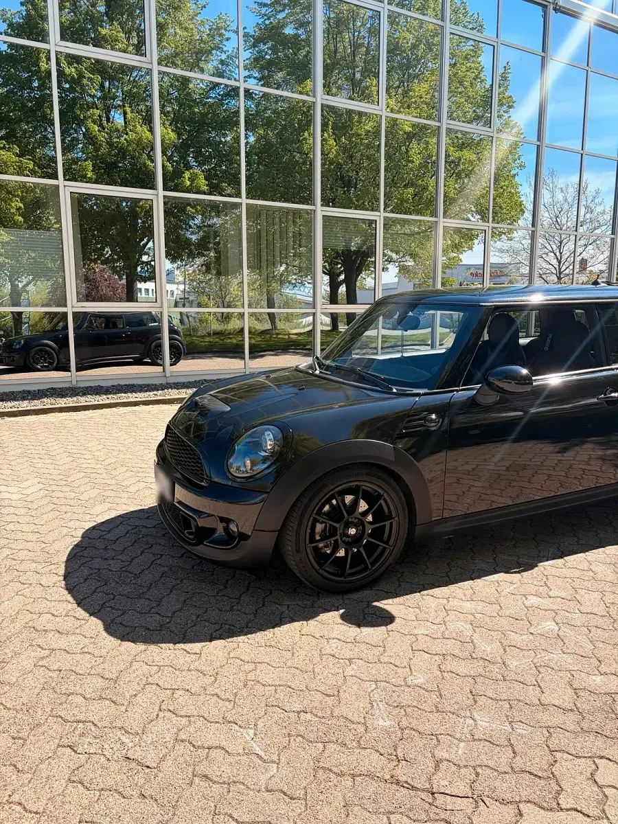 Second-hand Mini Cooper S 184 CP (135 kW) 2011 Negru Hatchback