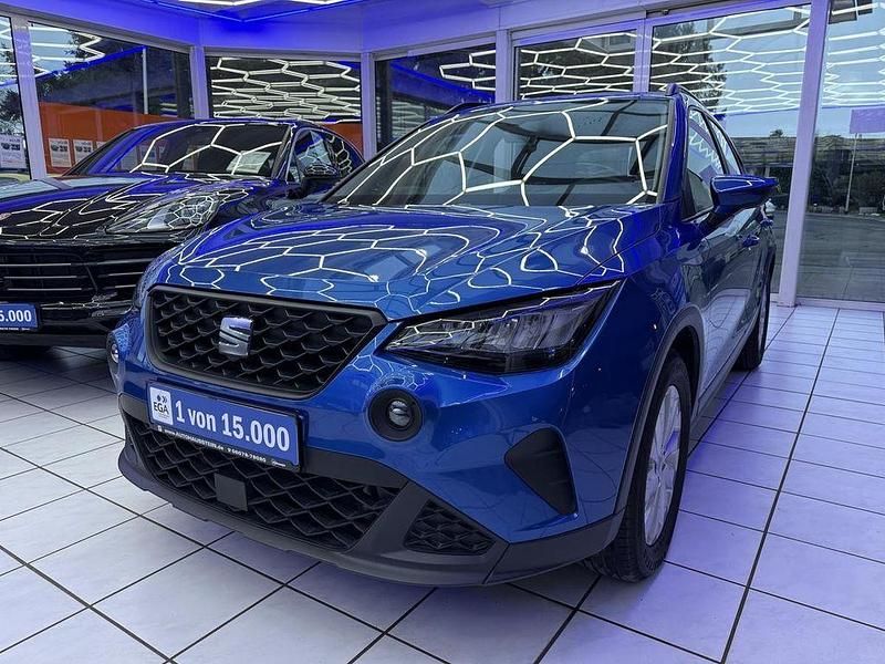 Gebraucht Seat Arona Style 110 PS (80 kW) 2022 Saphirblau SUV