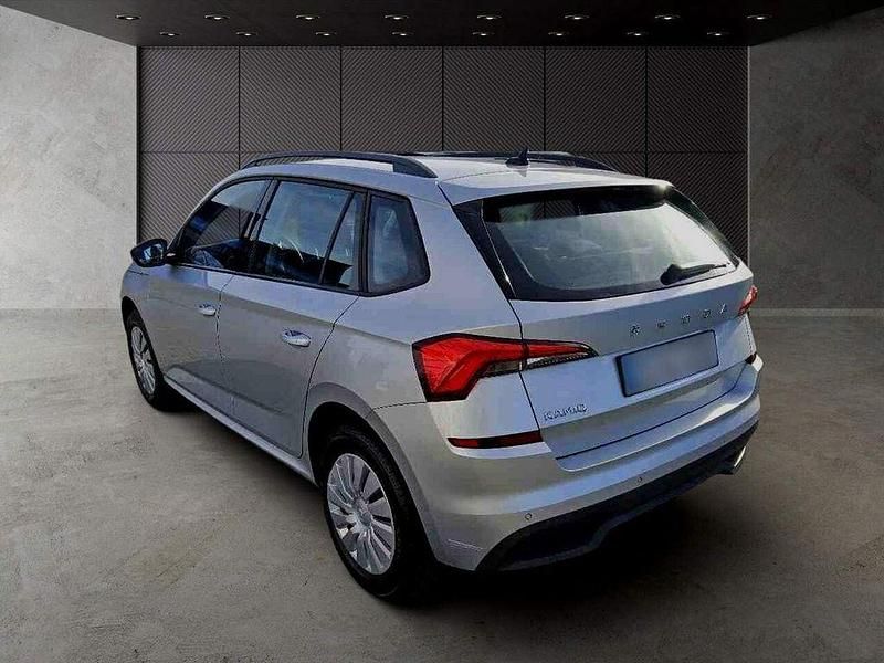 Gebraucht Skoda Kamiq Active 95 PS (69 kW) 2021 Silber SUV