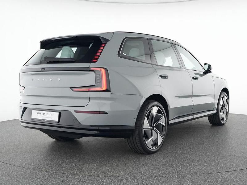 Second-hand Volvo EX90 Performance 380 kW (517 CP) 2024 Gri SUV