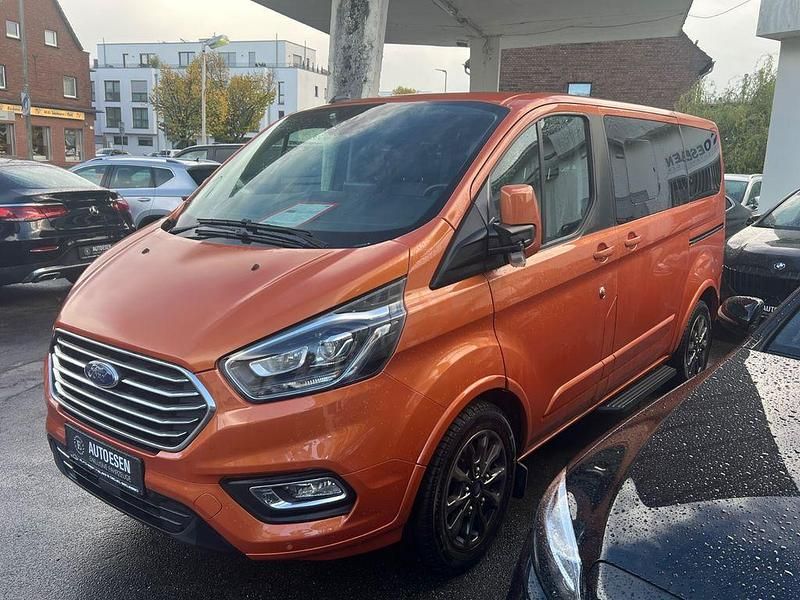 Orange Gebraucht 2021 Ford Tourneo Custom Titanium X Van | 39.800 € (Guter Preis) - Bild 1/4