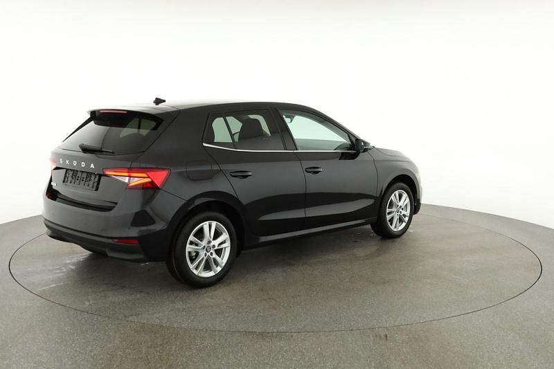 Neu Skoda Fabia Selection 116 PS (85 kW) 2025 Black magic perleffekt Kleinwagen