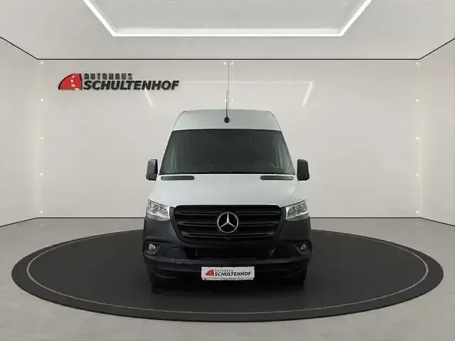 Occasion Mercedes Sprinter 170 ch (125 kW) 2024 Blanc Van