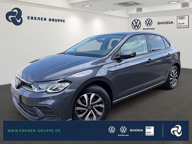Grau Gebraucht 2023 VW Polo Life Kleinwagen | 19.599 € (Fairer Preis) - Bild 1/4