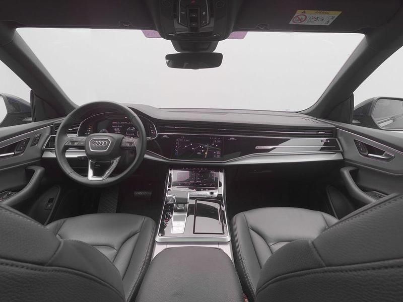 Gebraucht Audi Q8 Ambiente 286 PS (210 kW) 2025 Blau SUV