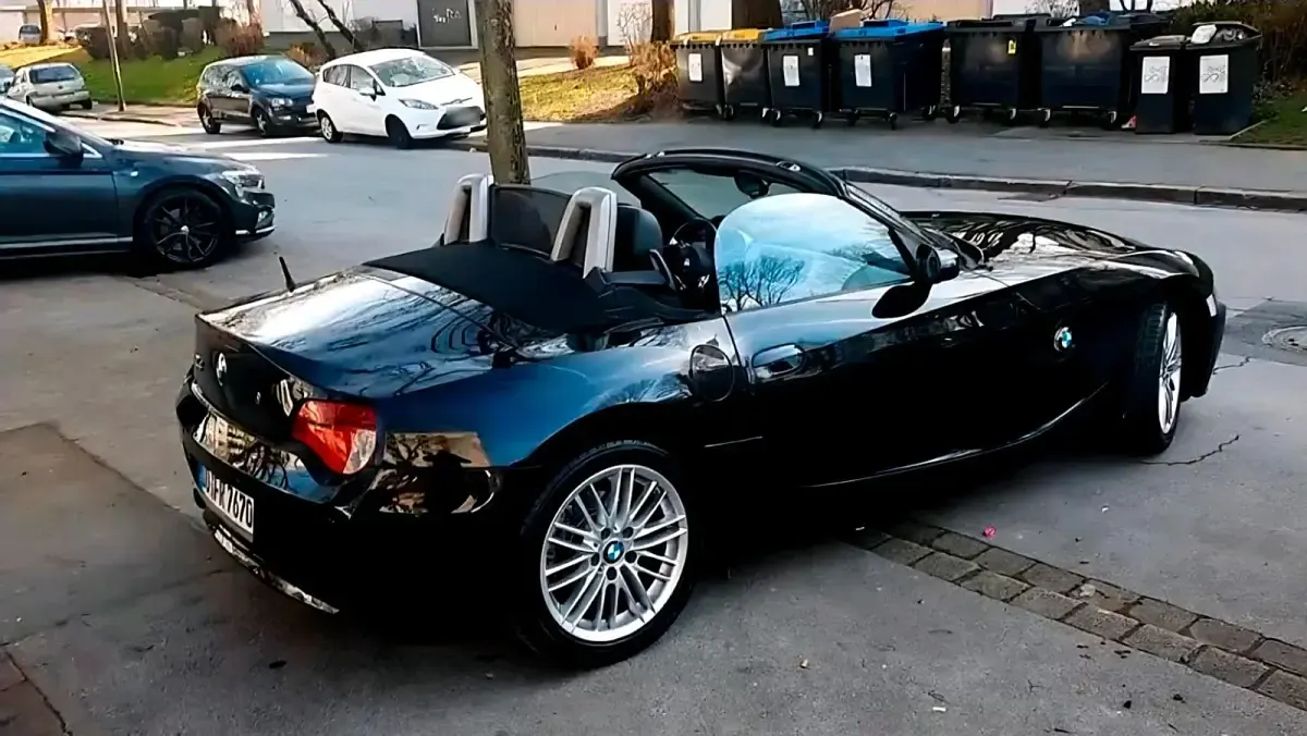 Gebraucht BMW Z4 150 PS (110 kW) 2007 Schwarz Cabrio