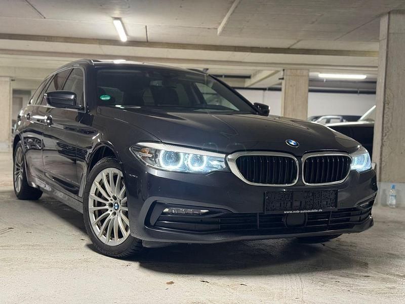 Gebraucht BMW 540 Sport Line 320 PS (235 kW) 2017 Grau Limousine