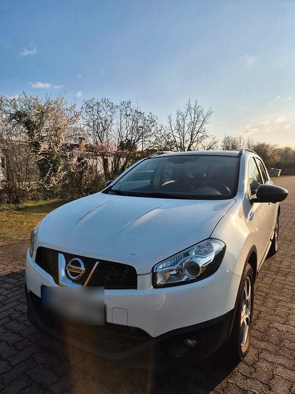 Gebraucht Nissan Qashqai 150 PS (110 kW) 2013 Weiß SUV