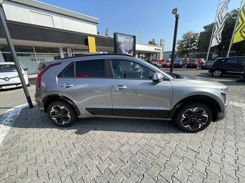 Gebraucht Kia e-Niro Inspiration 150 kW (204 PS) 2024 (klg) steel grey (grau) SUV