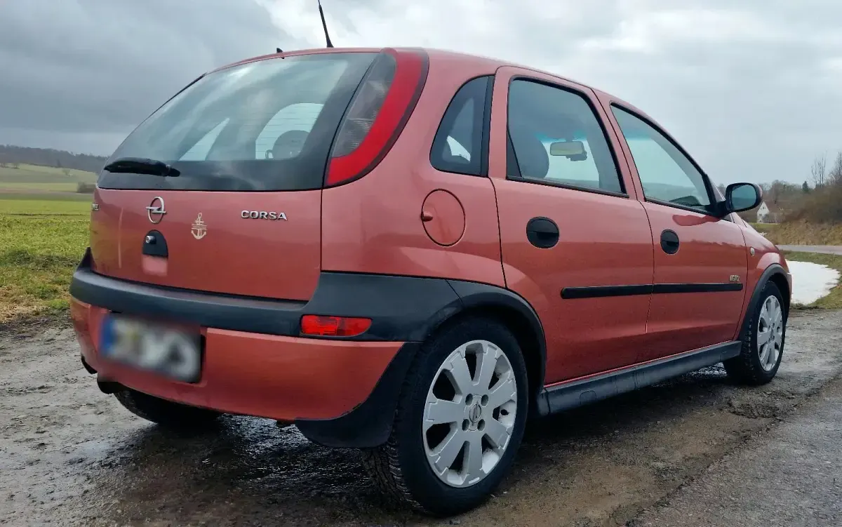 Gebraucht Opel Corsa 75 PS (55 kW) 2001 Kleinwagen