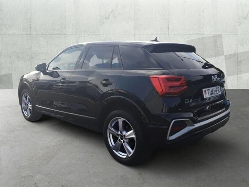 Gebraucht Audi Q2 S-Line 150 PS (110 kW) 2024 Mythosschwarz metallic SUV