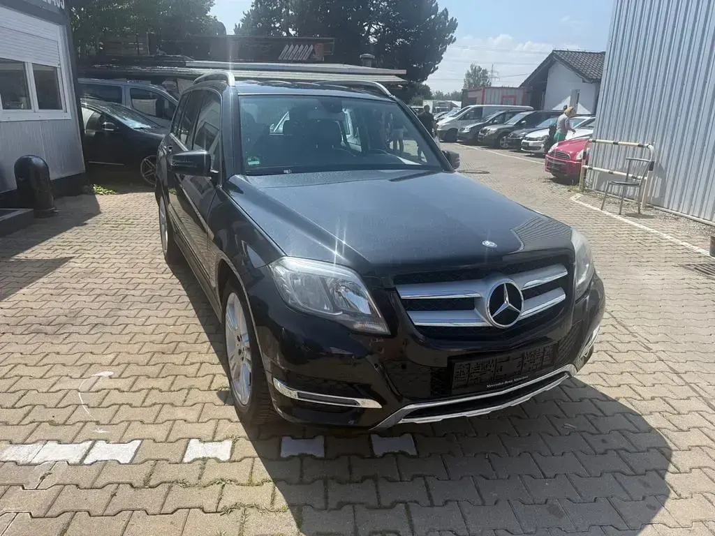 Gebraucht Mercedes GLK220 170 PS (125 kW) 2014 Schwarz SUV